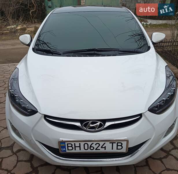2013 hyundai elantra