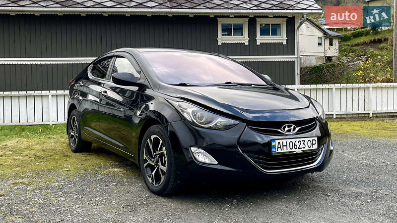 2013 hyundai elantra