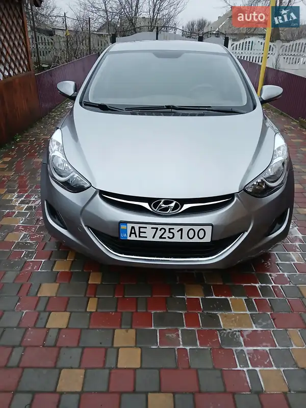 2013 hyundai elantra