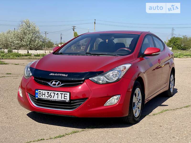 2013 hyundai elantra