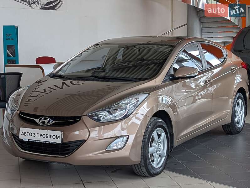 2013 hyundai elantra