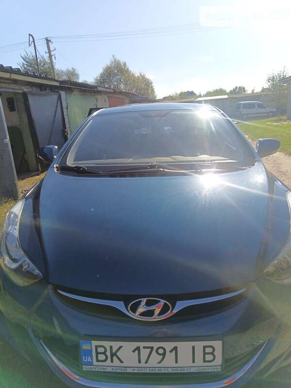 2013 hyundai elantra