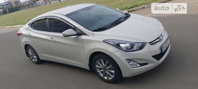 2014 hyundai elantra