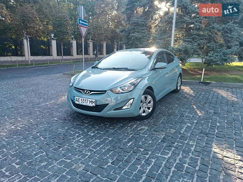 2014 hyundai elantra