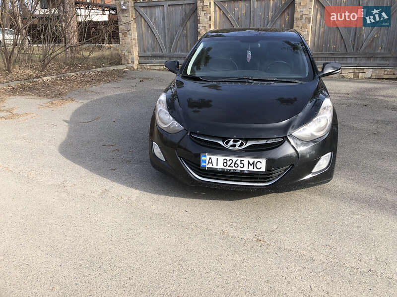 2011 hyundai elantra