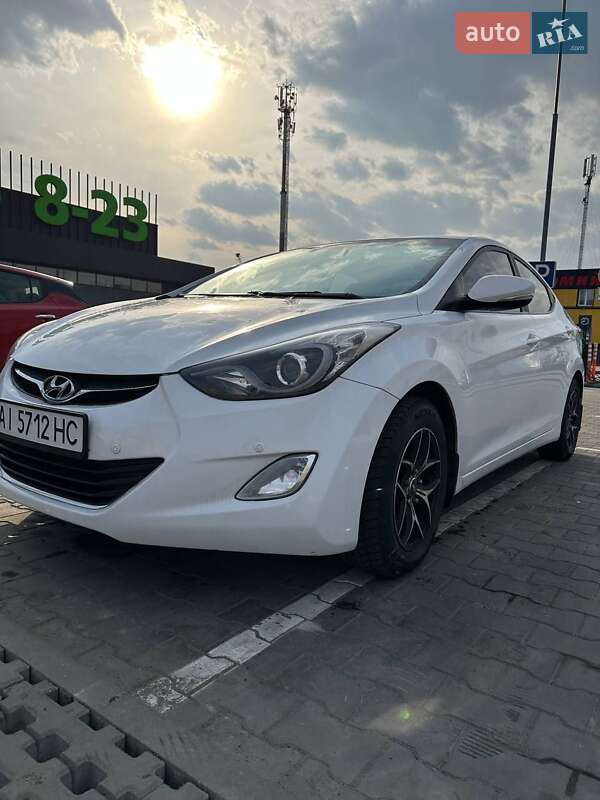 2013 hyundai elantra