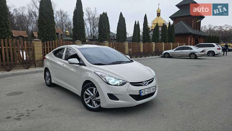 2013 hyundai elantra