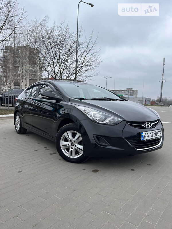 2013 hyundai elantra