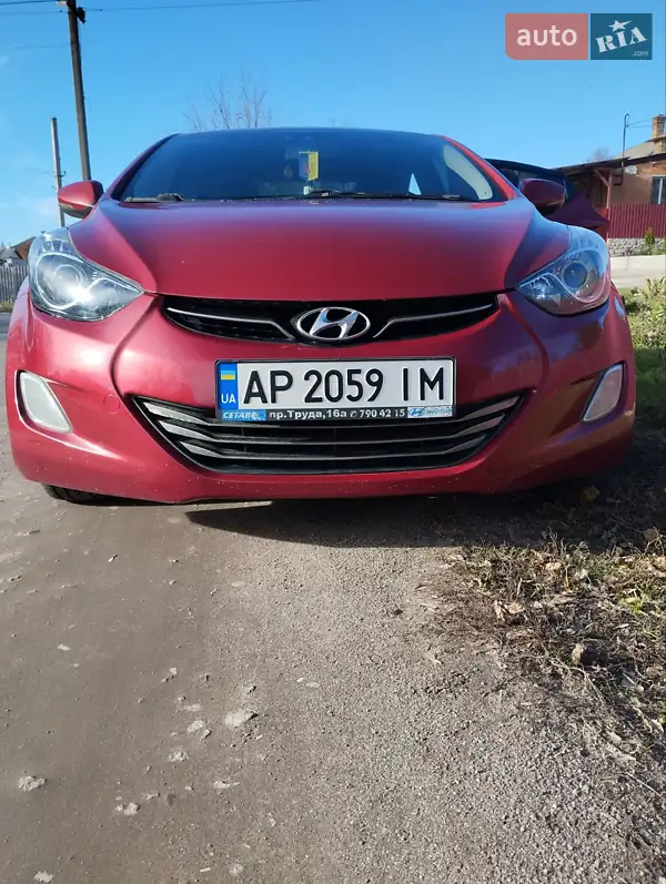 2012 hyundai elantra
