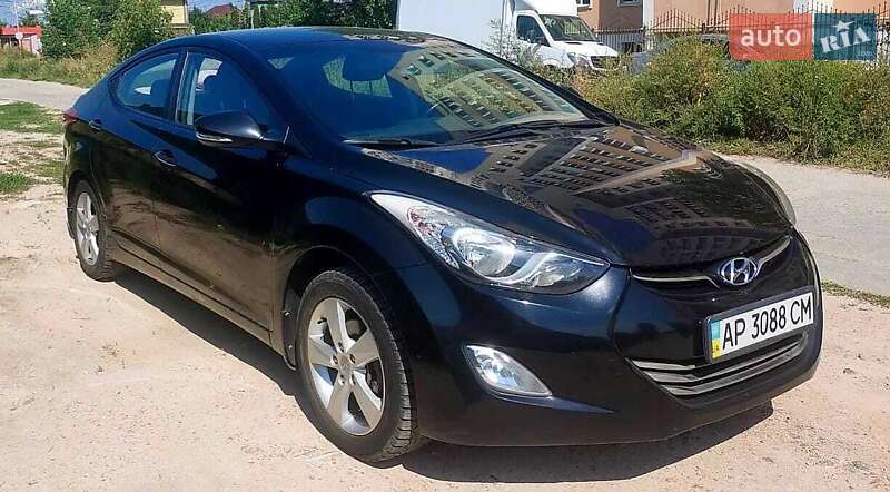 2013 hyundai elantra