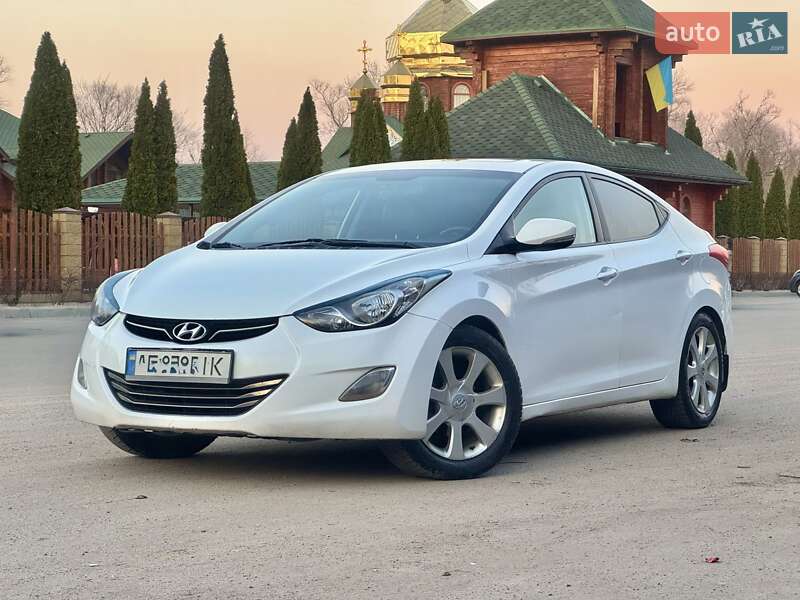 2013 hyundai elantra