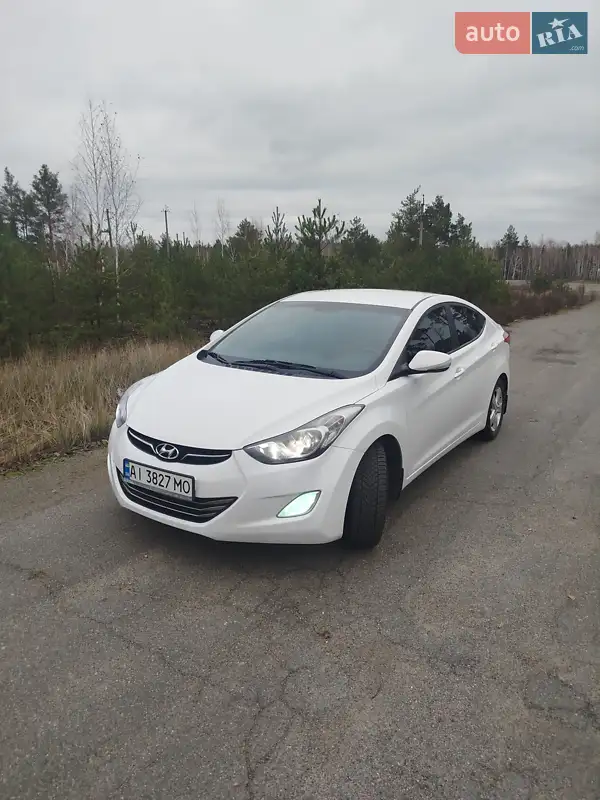 2013 hyundai elantra