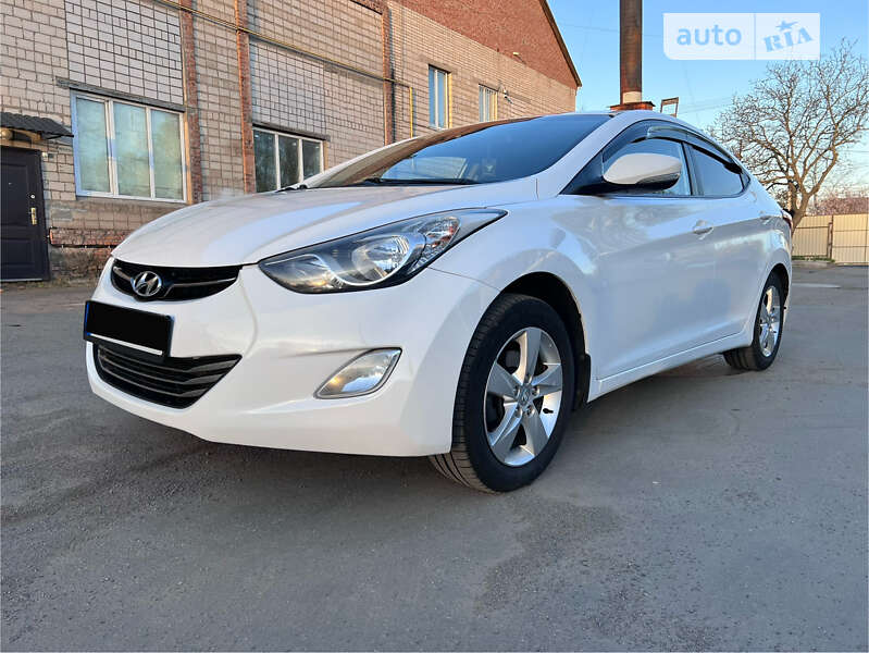 2013 hyundai elantra