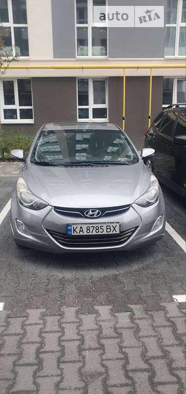2013 hyundai elantra