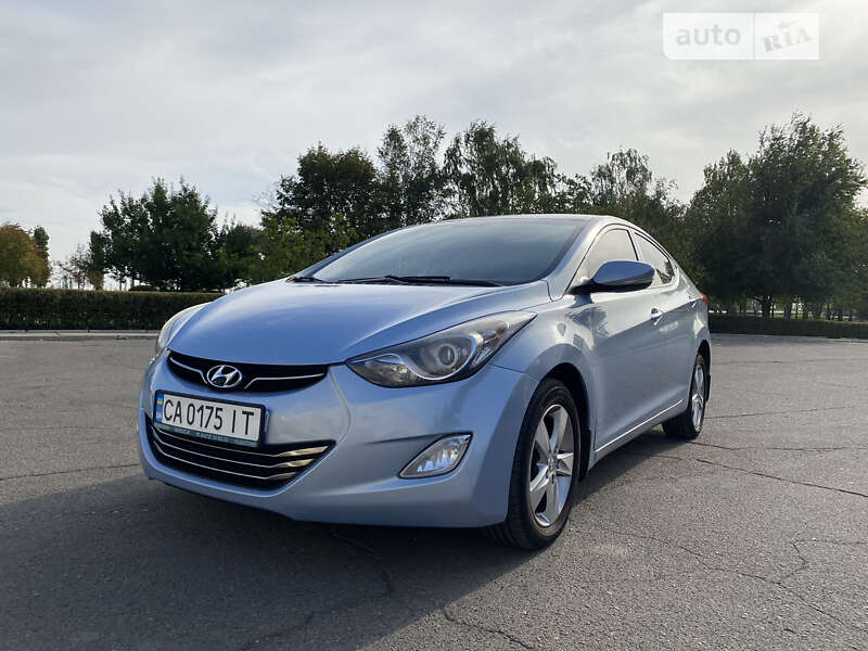 2013 hyundai elantra
