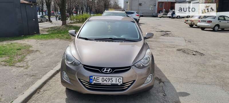2013 hyundai elantra