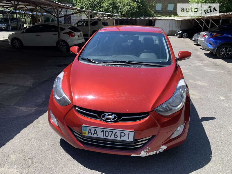 2013 hyundai elantra
