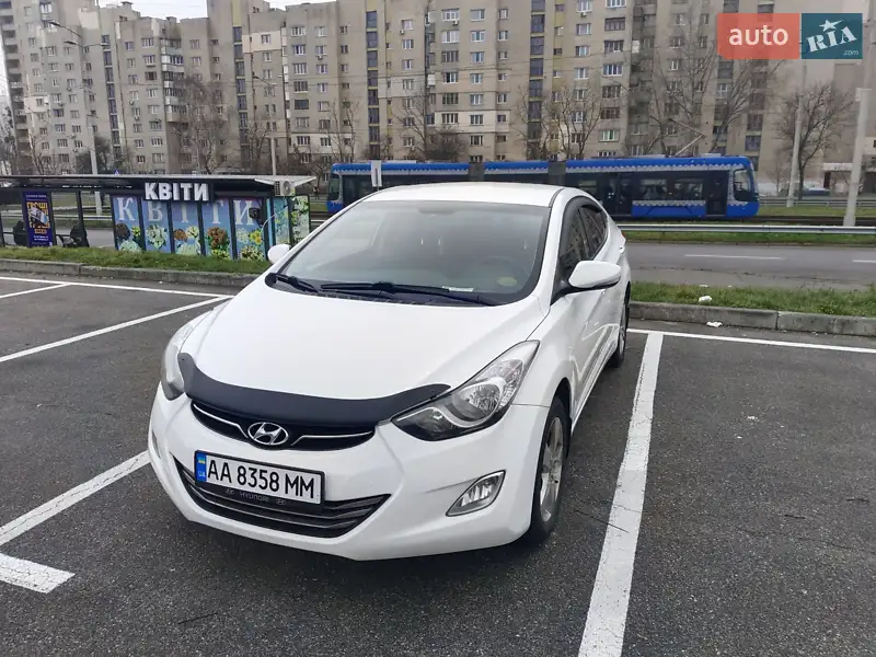 2013 hyundai elantra