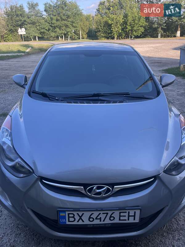 2013 hyundai elantra
