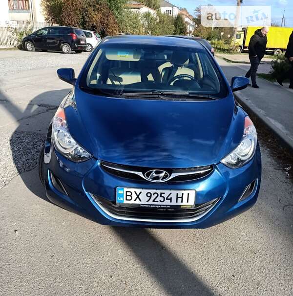 2013 hyundai elantra