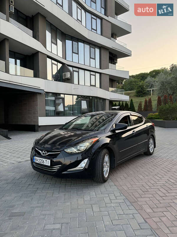 2013 hyundai elantra