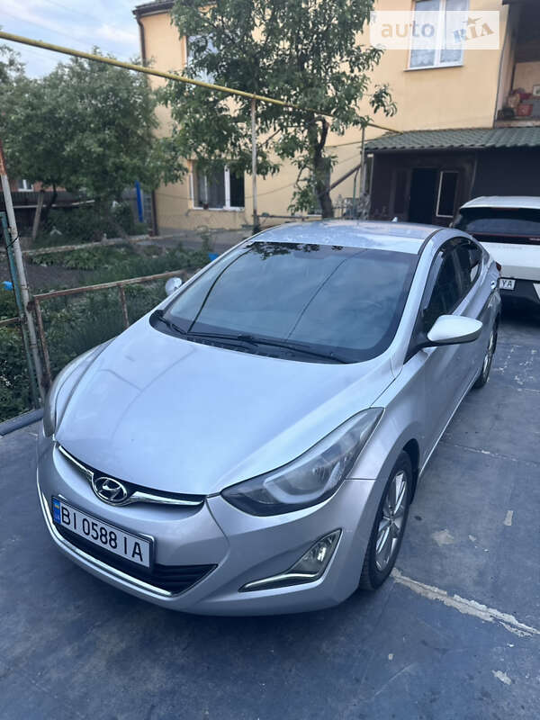 2013 hyundai elantra