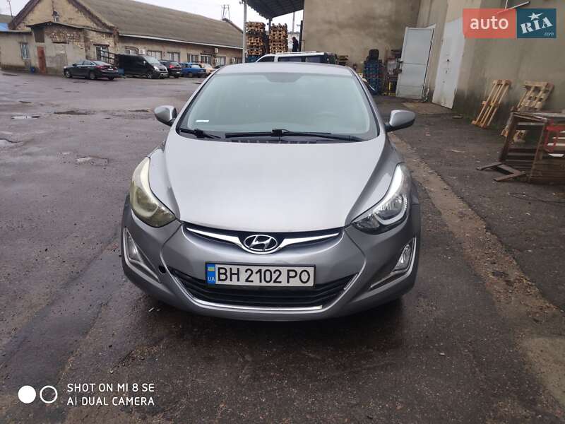 2013 hyundai elantra