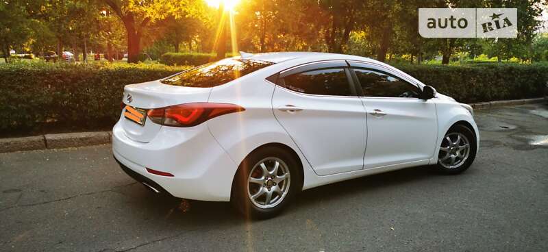 2014 hyundai elantra