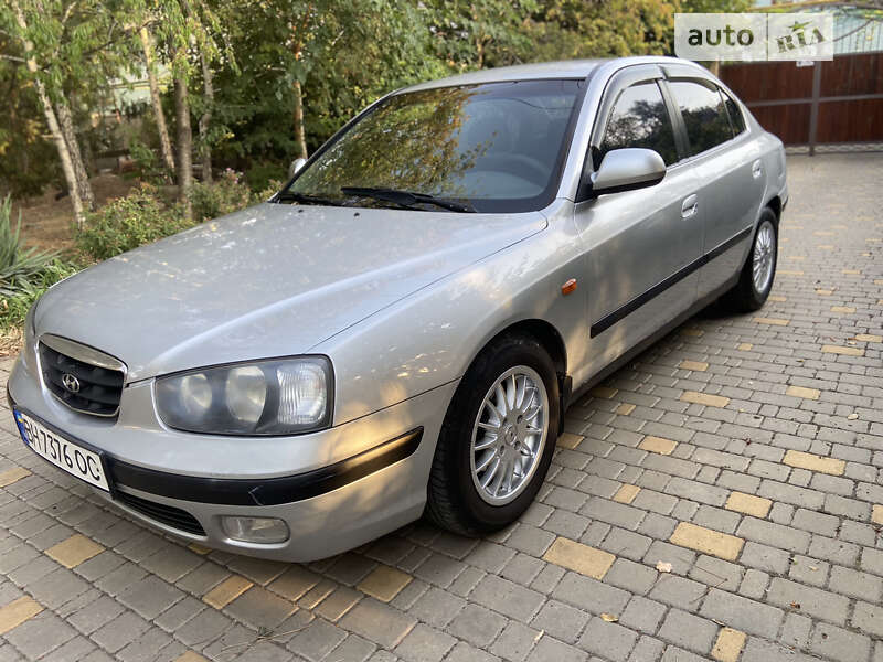 2001 hyundai elantra