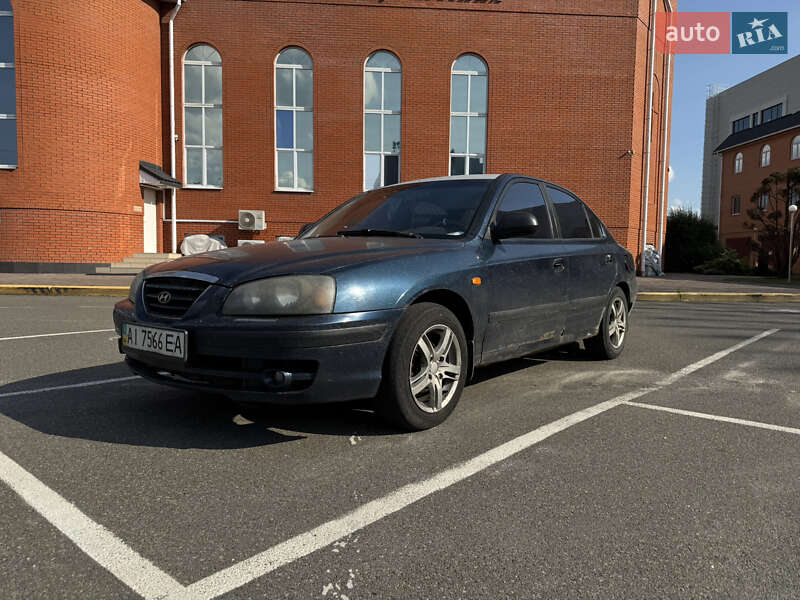 2004 hyundai elantra