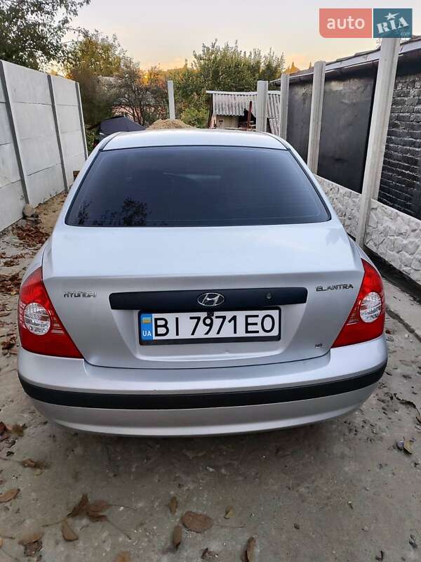 2005 hyundai elantra