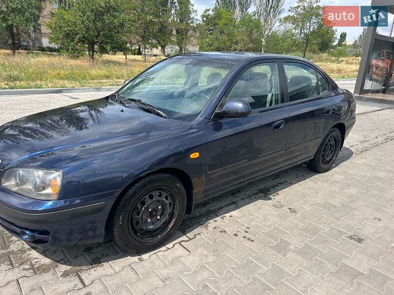 2005 hyundai elantra