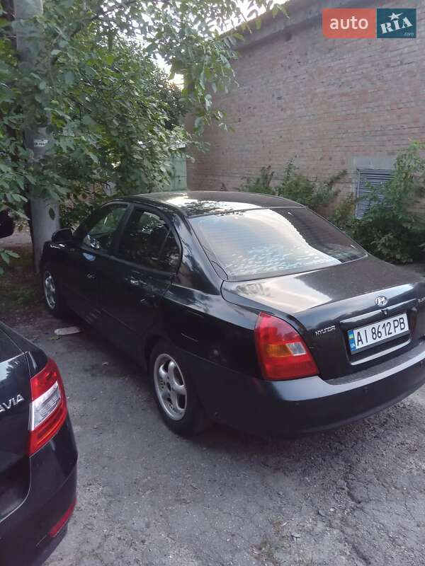2003 hyundai elantra