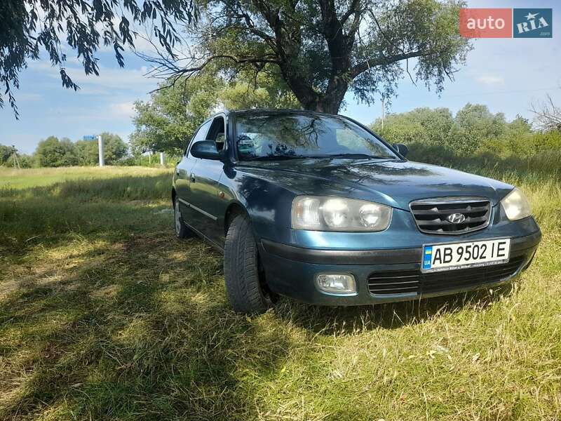 2000 hyundai elantra
