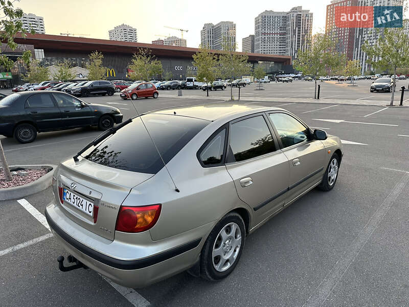 2002 hyundai elantra