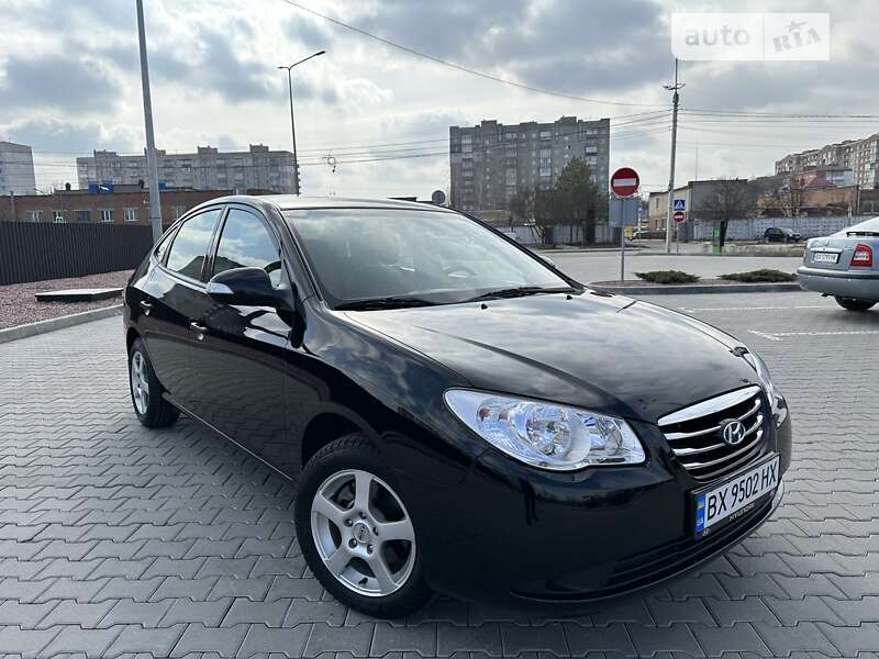 2010 hyundai elantra