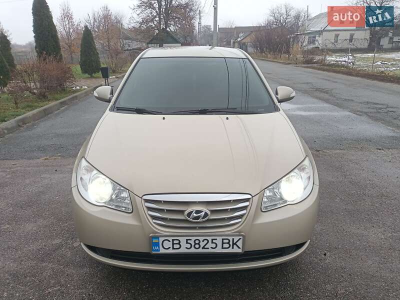 2010 hyundai elantra