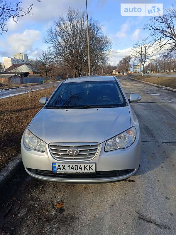 2010 hyundai elantra
