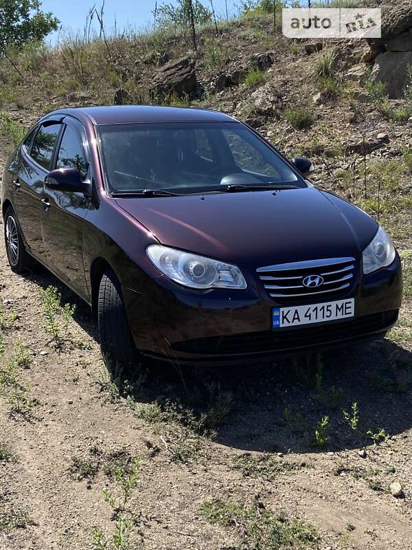 2010 hyundai elantra