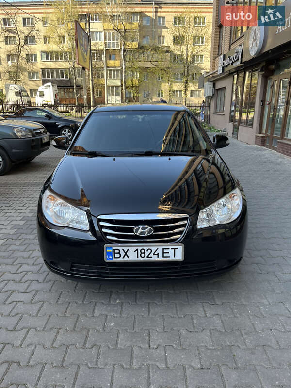 2010 hyundai elantra