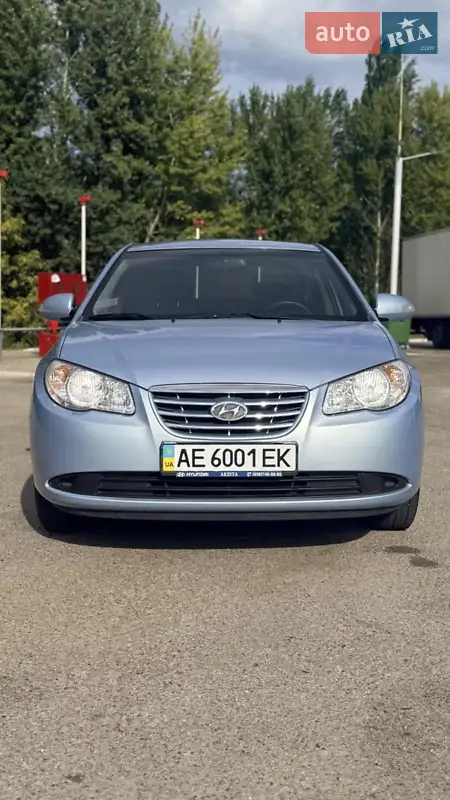 2011 hyundai elantra