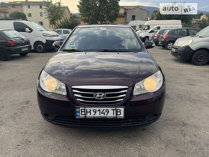 2010 hyundai elantra
