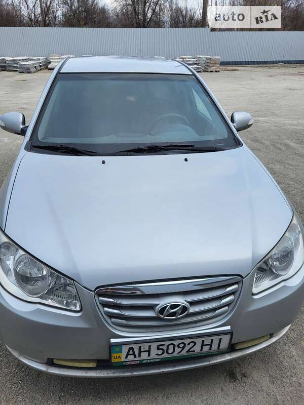 2010 hyundai elantra