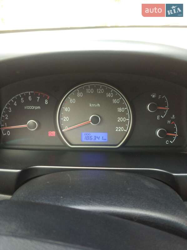 2008 hyundai elantra
