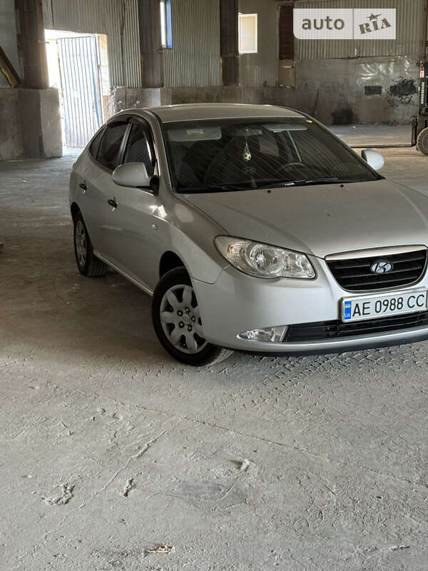 2008 hyundai elantra