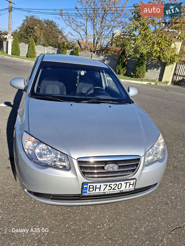2008 hyundai elantra