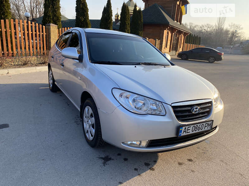 2008 hyundai elantra