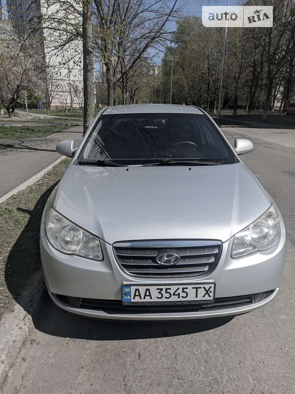 2008 hyundai elantra