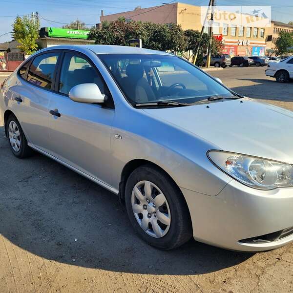2008 hyundai elantra