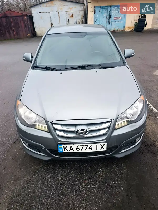 2010 hyundai avante